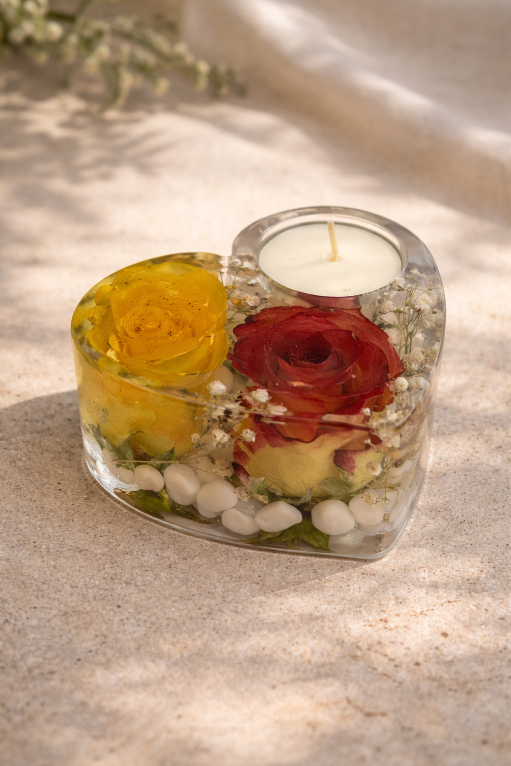 Heart resin tealight holder with real dried flowers, handmade gift for her by Held Forever Studio